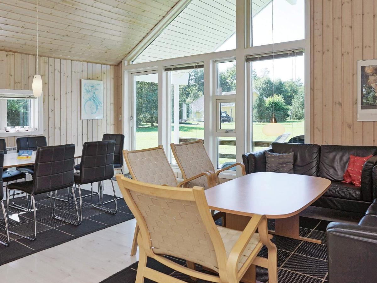 12 Person Holiday Home In Aakirkeby Vester Somarken Esterno foto